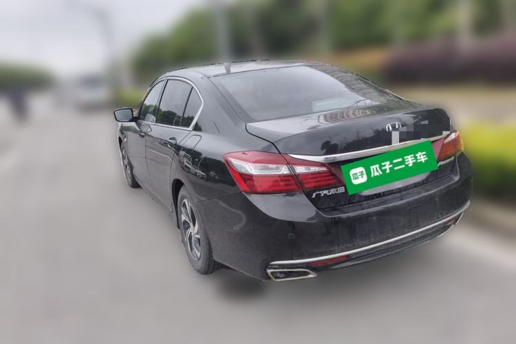 Used Honda Accord 2016 2.0L Comfort Edition Rear Left 45 Deg
