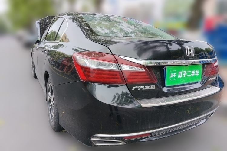Used Honda Accord 2016 2.0L Comfort Edition Rear Left 45 Deg