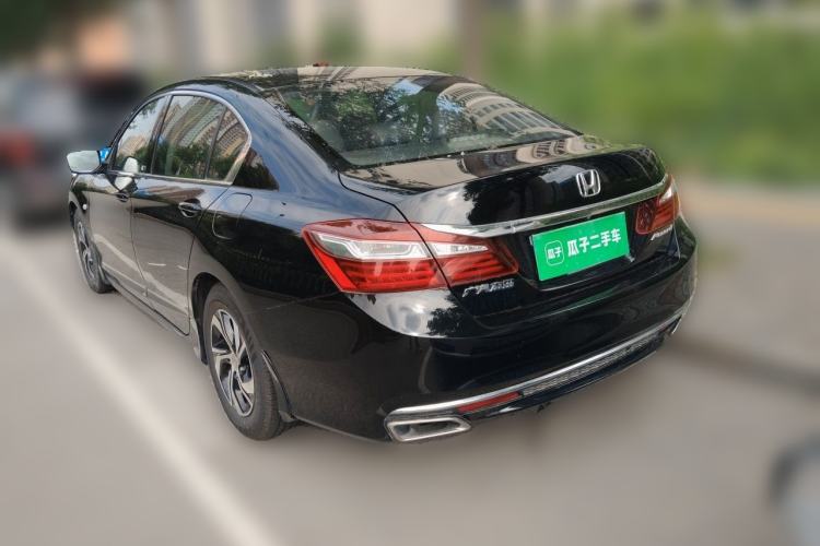 Used Honda Accord 2016 2.0L Comfort Edition Rear Left 45 Deg