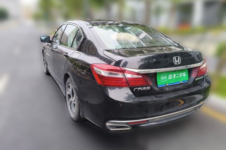 Used Honda Accord 2016 2.0L Comfort Edition Rear Left 45 Deg