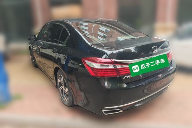 Used Honda Accord 2016 2.0L Elite Edition Rear Left 45 Deg