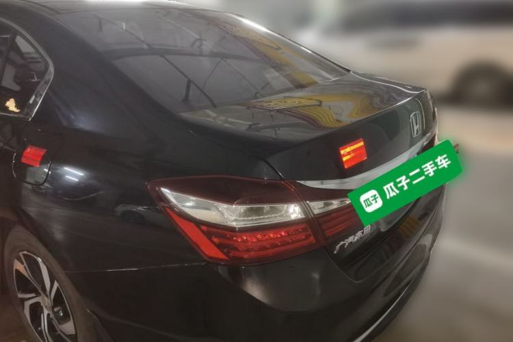 Used Honda Accord 2016 2.0L Comfort Edition Rear Left 45 Deg
