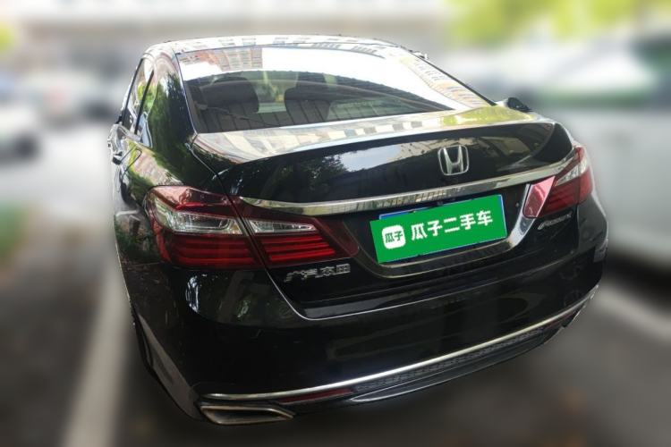 Used Honda Accord 2016 2.0L Comfort Edition Rear Left 45 Deg