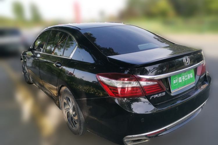 Used Honda Accord 2016 2.0L Comfort Edition Rear Left 45 Deg