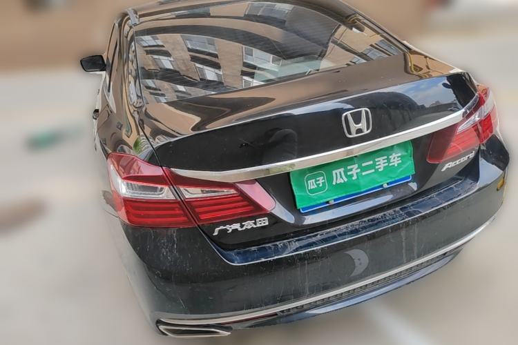 Used Honda Accord 2016 2.0L Comfort Edition Rear Left 45 Deg