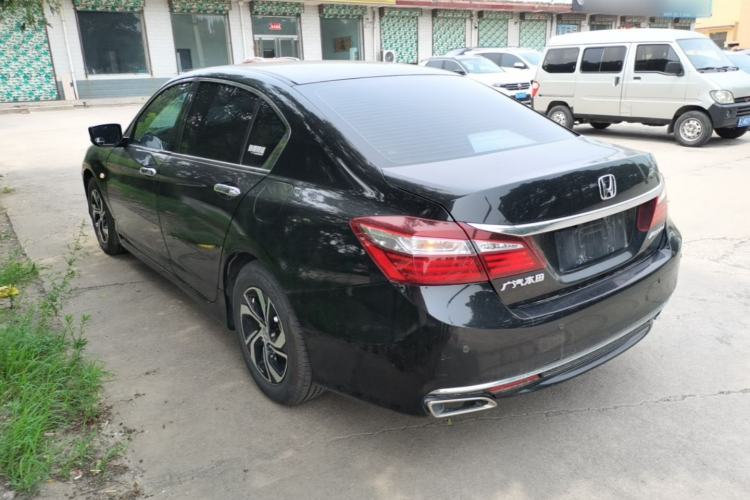 Used Honda Accord 2016 2.0L Comfort Edition Rear Left 45 Deg