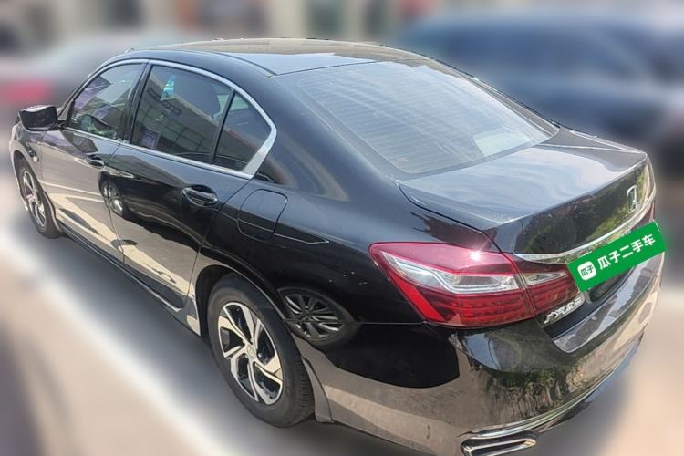 Used Honda Accord 2016 2.0L Comfort Edition Rear Left 45 Deg