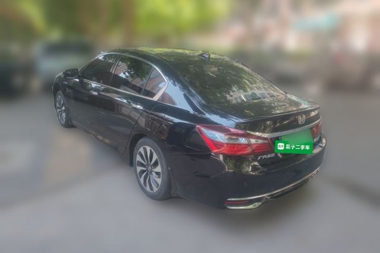 Used Honda Accord 2016 Hybrid 2.0L Sharp Edition Rear Left 45 Deg
