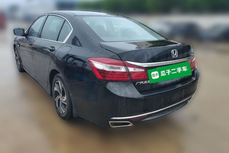 Used Honda Accord 2016 2.0L Comfort Edition Rear Left 45 Deg