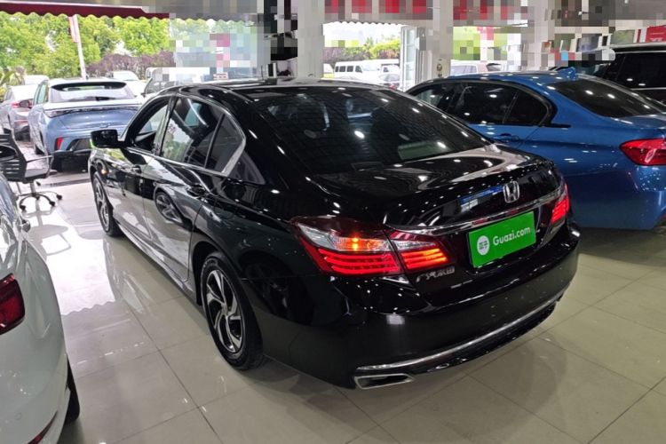 Used Honda Accord 2016 2.0L Comfort Edition Rear Left 45 Deg