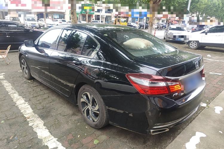 Used Honda Accord 2016 2.0L Comfort Edition Rear Left 45 Deg