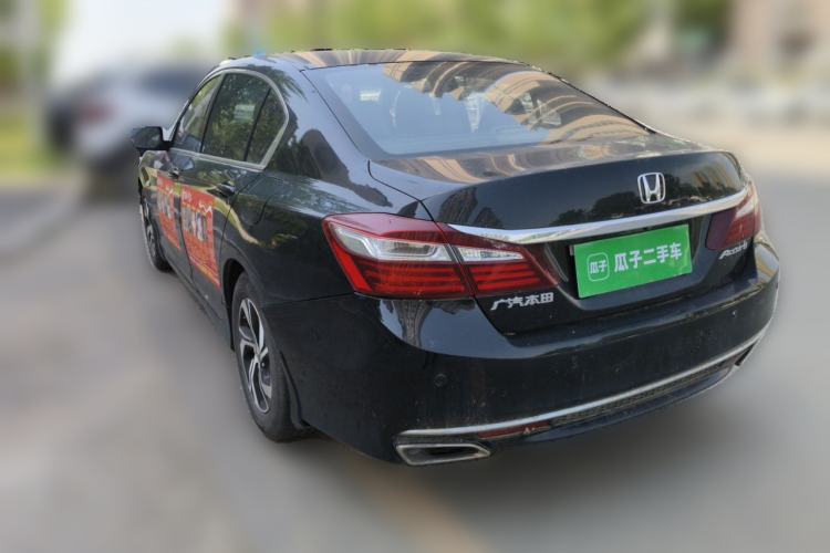 Used Honda Accord 2016 2.0L Comfort Edition Rear Left 45 Deg