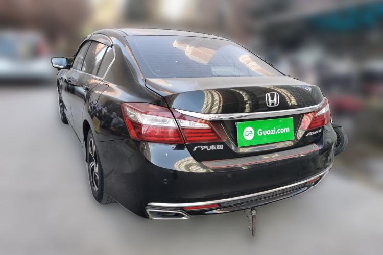 Used Honda Accord 2016 2.0L Comfort Edition Rear Left 45 Deg