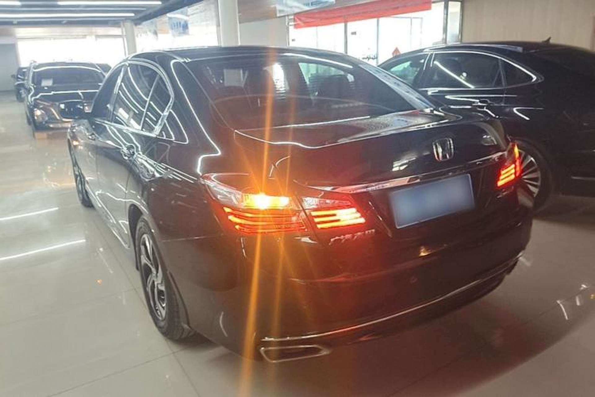 Used Honda Accord 2016 2.0L Comfort Edition Rear Left 45 Deg