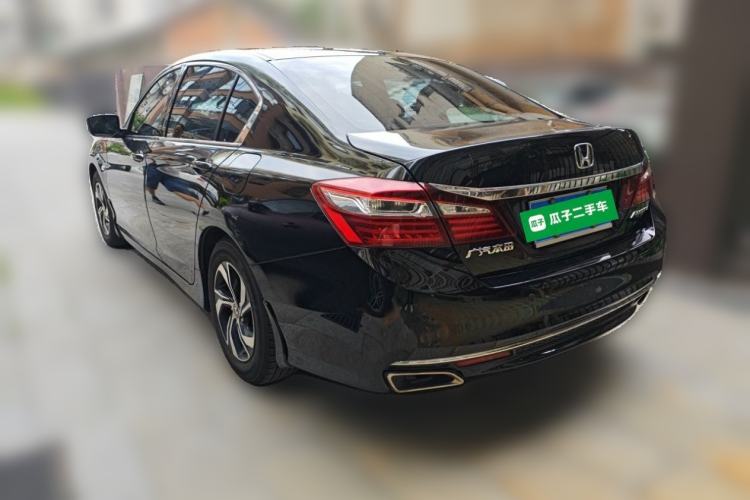 Used Honda Accord 2016 2.0L Comfort Edition Rear Left 45 Deg