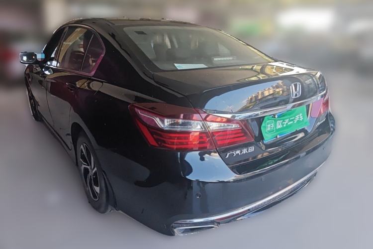 Used Honda Accord 2016 2.0L Comfort Edition Rear Left 45 Deg