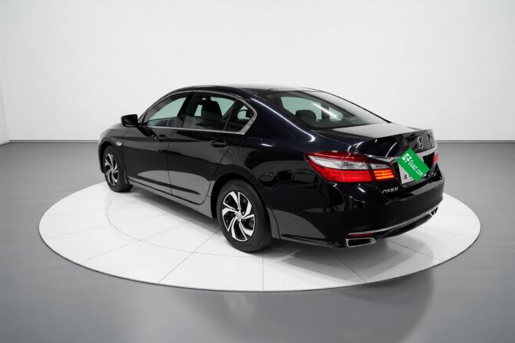 Used Honda Accord 2016 2.0L Comfort Edition Rear Left 45 Deg