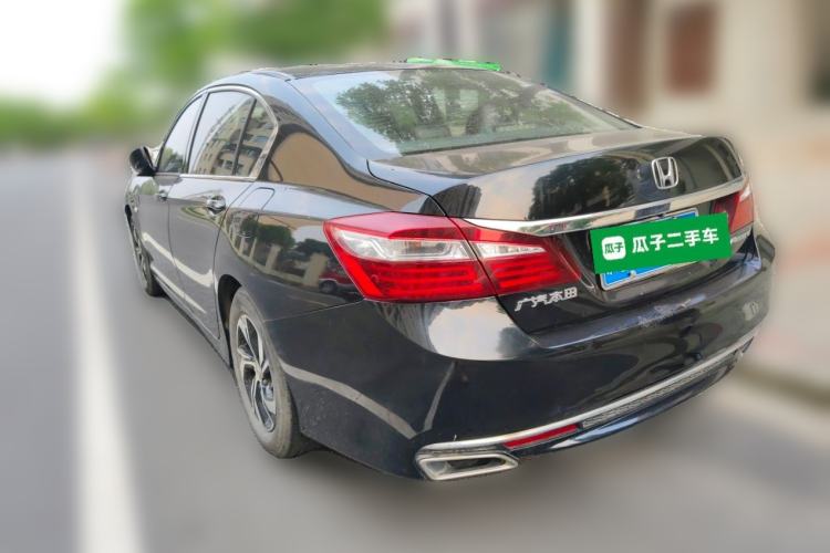 Used Honda Accord 2016 2.0L Comfort Edition Rear Left 45 Deg