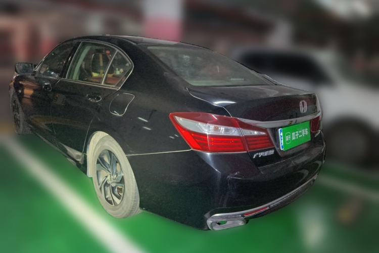 Used Honda Accord 2016 2.0L Comfort Edition Rear Left 45 Deg