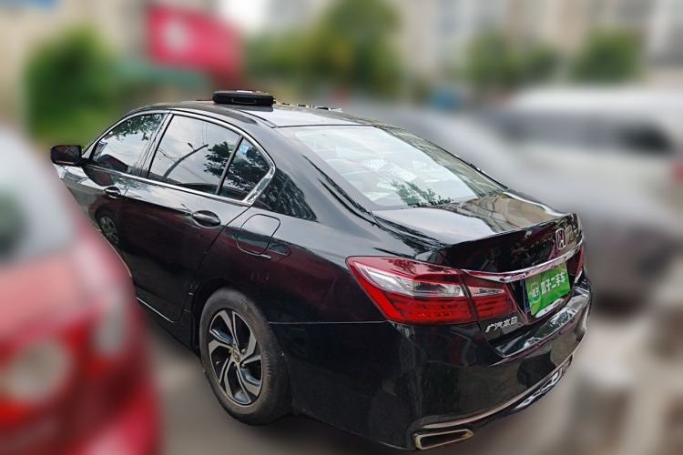 Used Honda Accord 2016 2.0L Comfort Edition Rear Left 45 Deg
