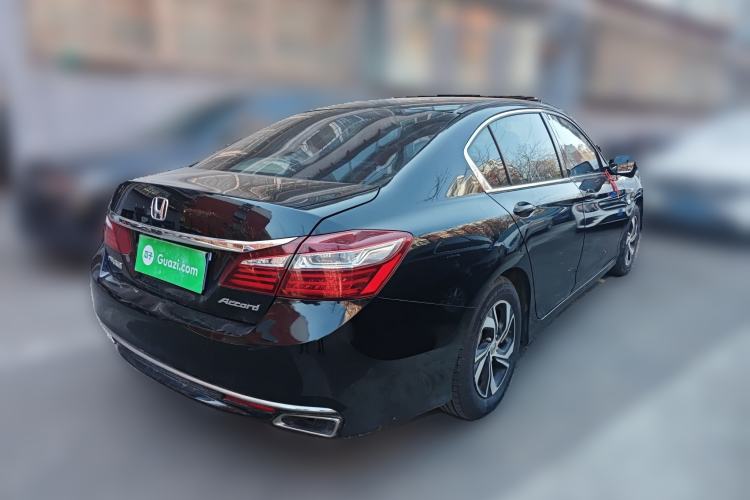 Used Honda Accord 2016 2.0L Comfort Edition Rear Right 45 Deg