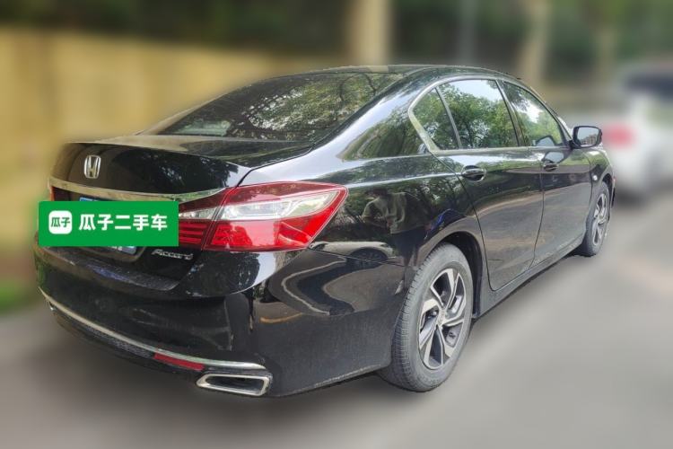 Used Honda Accord 2016 2.0L Elite Edition Rear Right 45 Deg