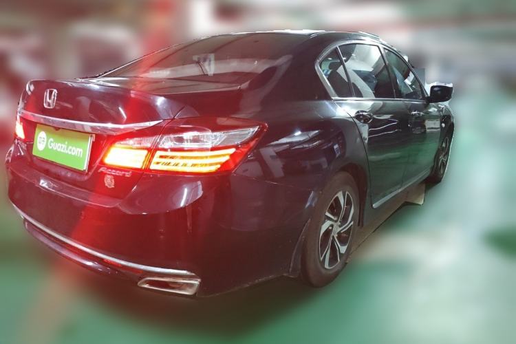 Used Honda Accord 2016 2.0L Comfort Edition Rear Right 45 Deg