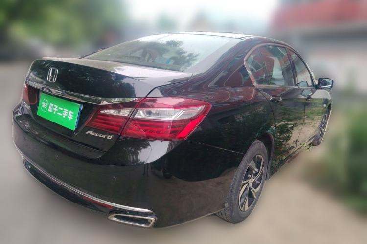 Used Honda Accord 2016 2.0L Elite Edition Rear Right 45 Deg