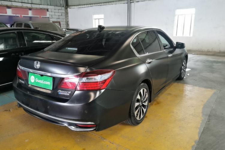 Used Honda Accord 2016 Hybrid 2.0L Sharp Edition Rear Right 45 Deg