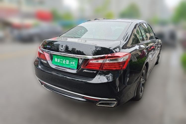 Used Honda Accord 2016 2.0L Comfort Edition Rear Right 45 Deg