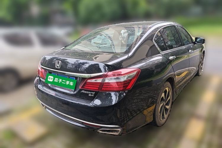 Used Honda Accord 2016 2.4L Comfort Edition Rear Right 45 Deg