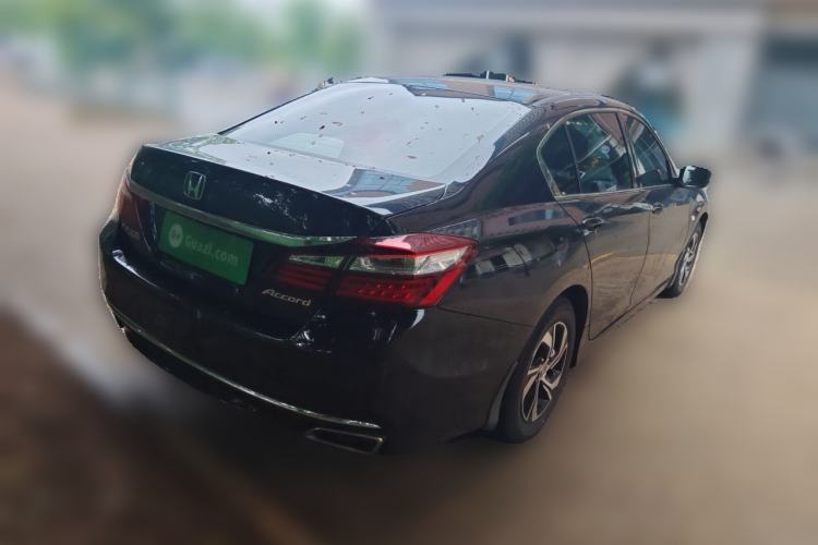 Used Honda Accord 2016 2.0L Comfort Edition Rear Right 45 Deg