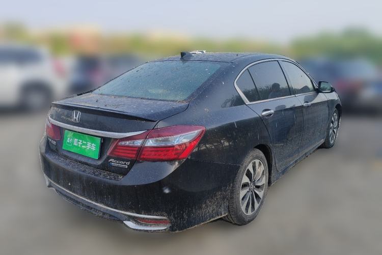 Used Honda Accord 2016 Hybrid 2.0L Sharp Edition Rear Right 45 Deg