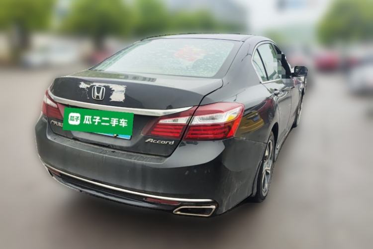 Used Honda Accord 2016 2.0L Comfort Edition Rear Right 45 Deg