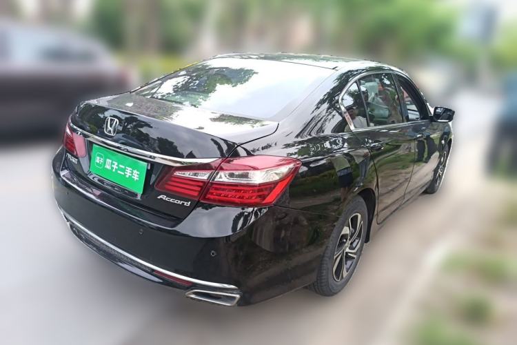 Used Honda Accord 2016 2.0L Elite Edition Rear Right 45 Deg