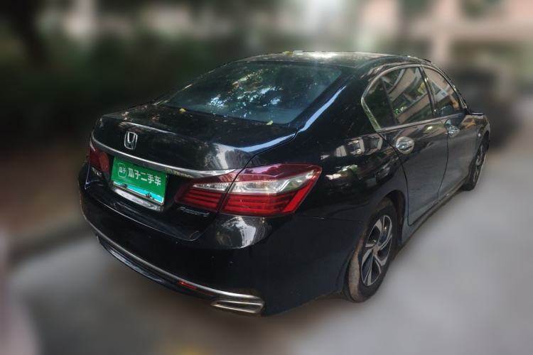 Used Honda Accord 2016 2.0L Comfort Edition Rear Right 45 Deg