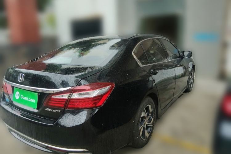 Used Honda Accord 2016 2.0L Comfort Edition Rear Right 45 Deg