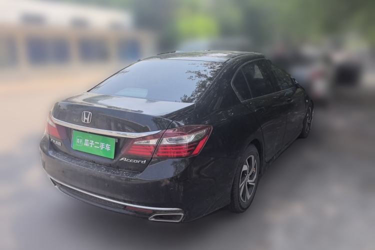 Used Honda Accord 2016 2.0L Elite Edition Rear Right 45 Deg