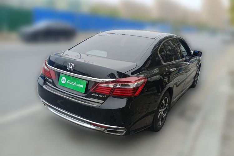 Used Honda Accord 2016 2.0L Comfort Edition Rear Right 45 Deg