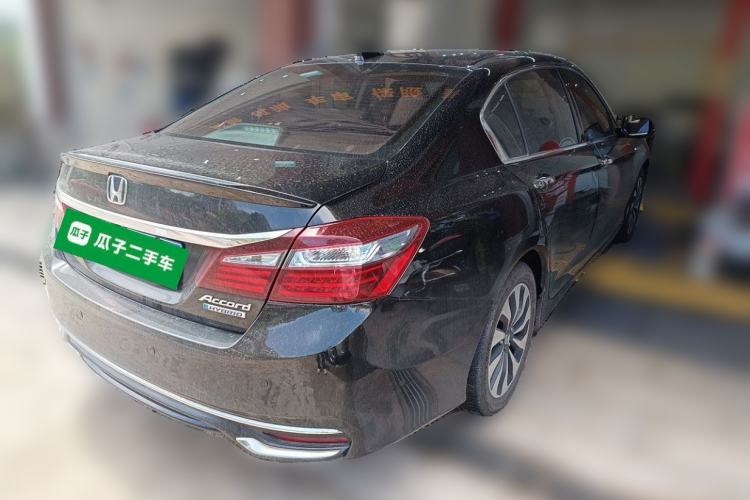 Used Honda Accord 2016 Hybrid 2.0L Sharp Edition Rear Right 45 Deg