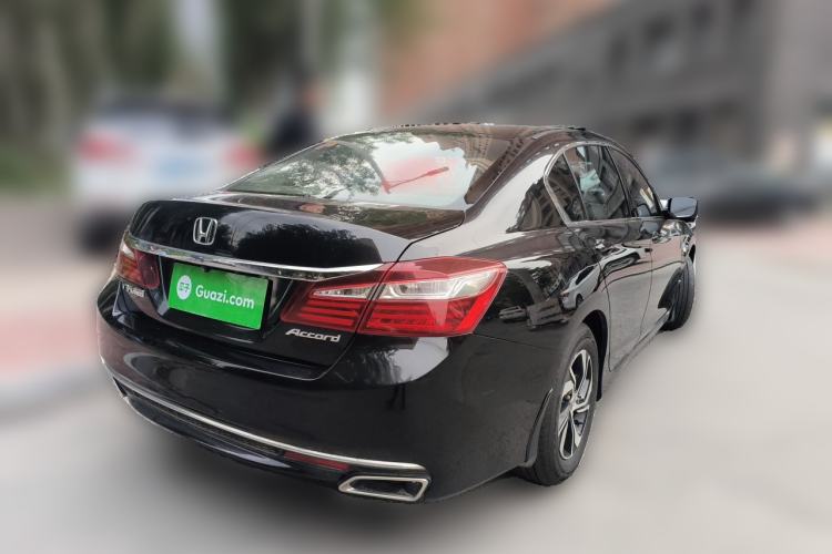 Used Honda Accord 2016 2.0L Comfort Edition Rear Right 45 Deg
