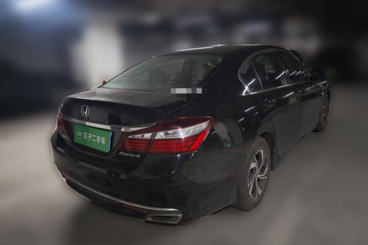 Used Honda Accord 2016 2.0L Comfort Edition Rear Right 45 Deg