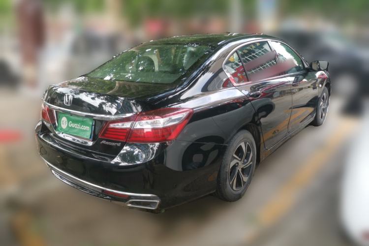Used Honda Accord 2016 2.0L Comfort Edition Rear Right 45 Deg