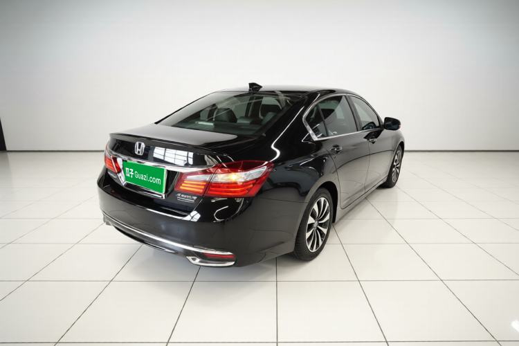 Used Honda Accord 2016 Hybrid 2.0L Sharp Edition Rear Right 45 Deg