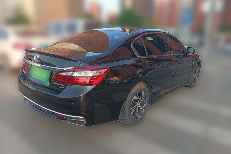 Used Honda Accord 2016 2.0L Comfort Edition Rear Right 45 Deg