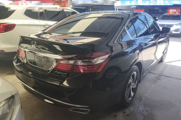 Used Honda Accord 2016 2.0L Comfort Edition Rear Right 45 Deg