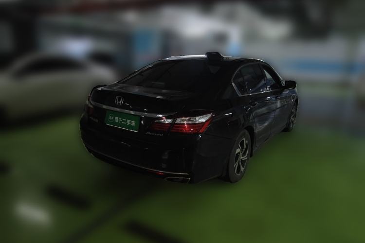 Used Honda Accord 2016 2.0L Comfort Edition Rear Right 45 Deg