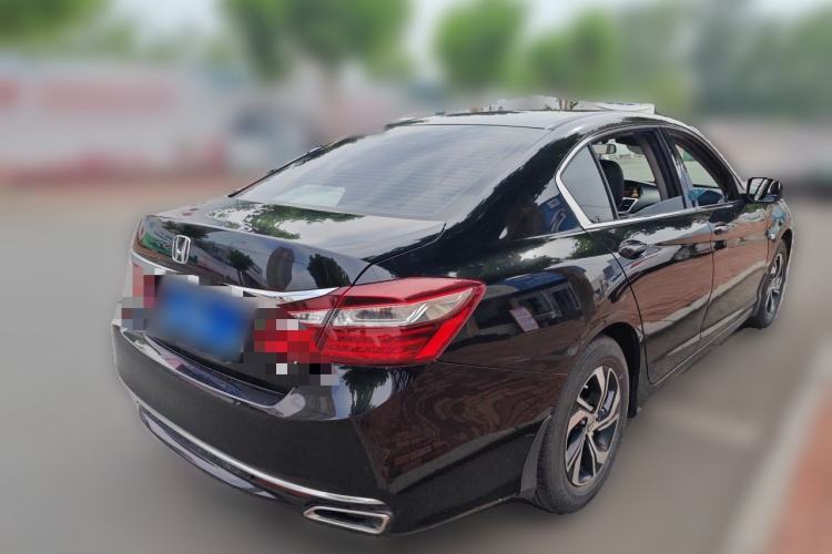 Used Honda Accord 2016 2.0L Comfort Edition Rear Right 45 Deg