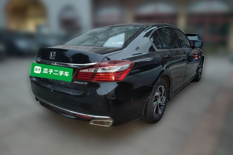 Used Honda Accord 2016 2.0L Comfort Edition Rear Right 45 Deg