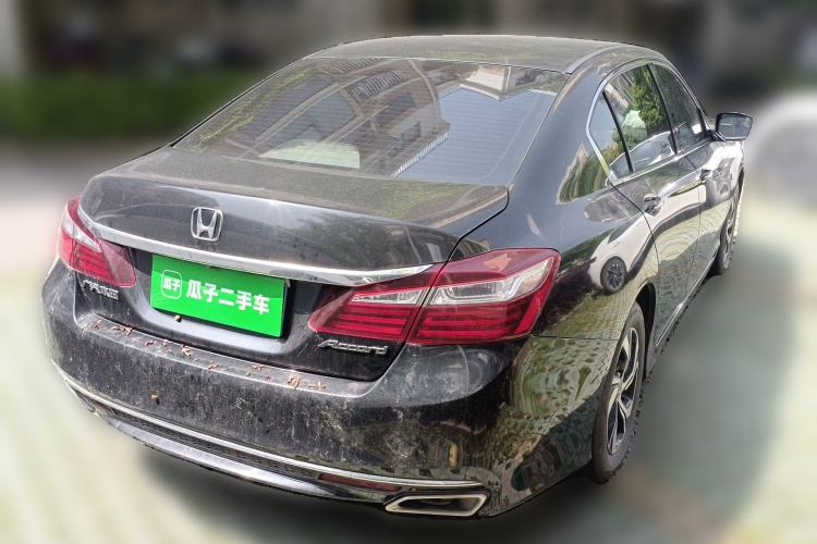 Used Honda Accord 2016 2.0L Comfort Edition Rear Right 45 Deg